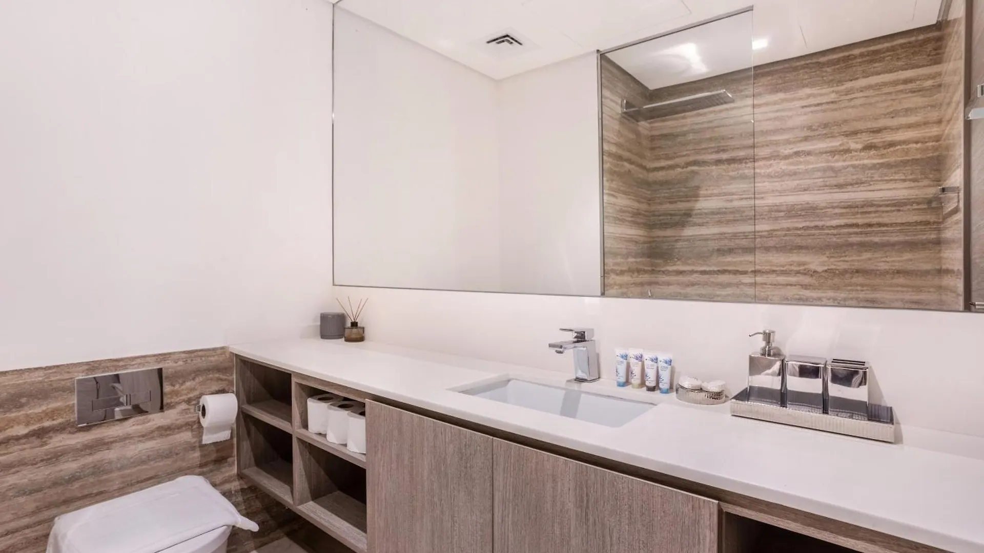 Stylish Studio Walk To Dubai Mall & Burj Khalifa 0*,  United Arab Emirates